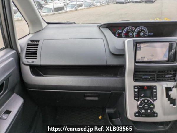 Used 2010 AT toyota noah ZRR75G Image[19]