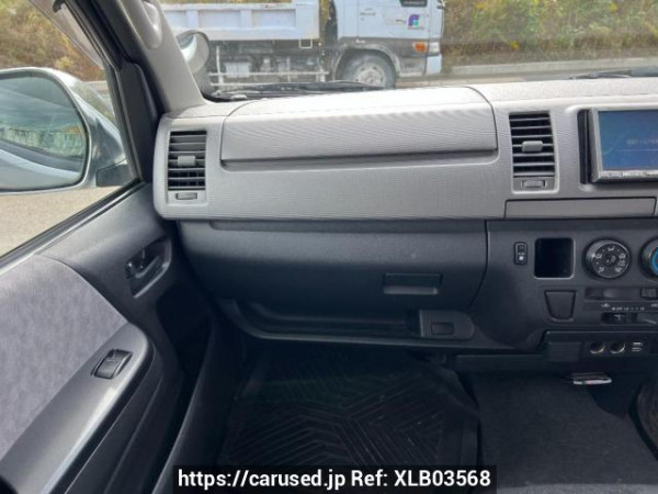 Used 2006 AT toyota hiace-van KDH205V Image[17]