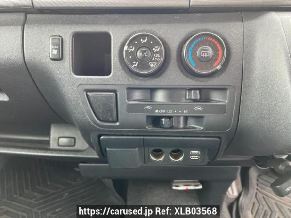 Used 2006 AT toyota hiace-van KDH205V Image[23]