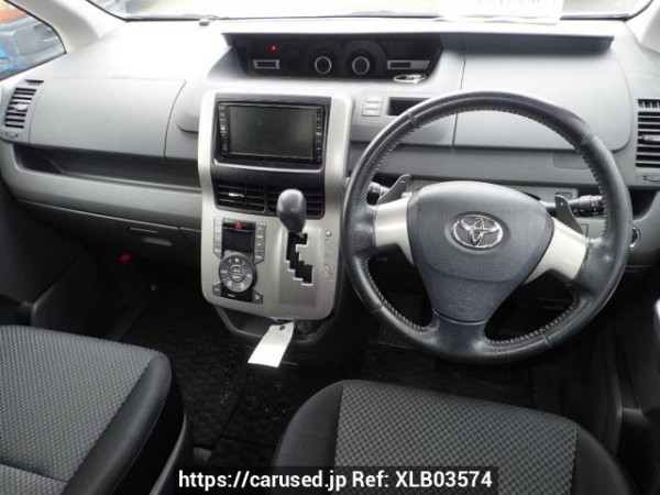Used 2008 AT toyota noah ZRR75W Image[15]