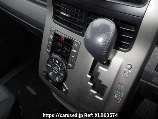 Used 2008 AT toyota noah ZRR75W Image[19]