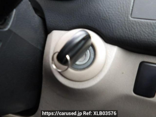 Used 2002 AT toyota hilux-surf RZN215W Image[23]