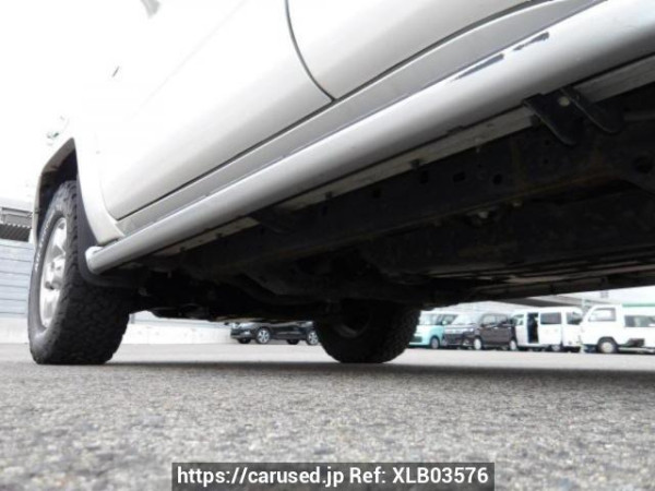 Used 2002 AT toyota hilux-surf RZN215W Image[38]