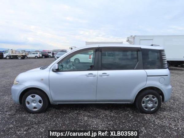 Used 2004 AT toyota sienta NCP81G Image[3]