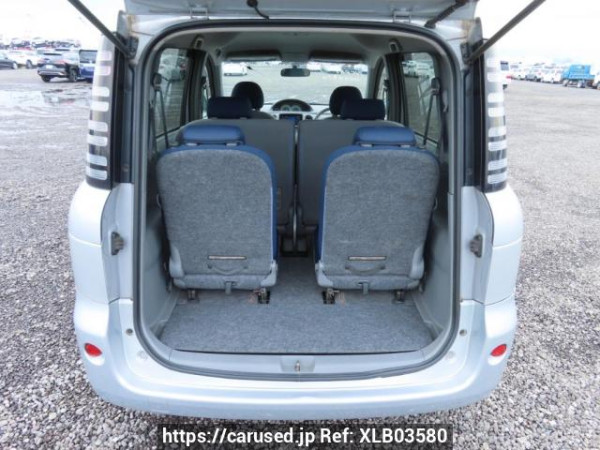 Used 2004 AT toyota sienta NCP81G Image[8]