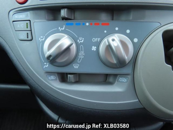 Used 2004 AT toyota sienta NCP81G Image[30]