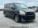 Toyota Noah ZRR70W