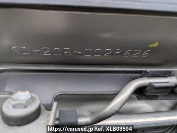 Used 2006 AT toyota regiusace-van KDH205V Image[12]