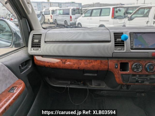 Used 2006 AT toyota regiusace-van KDH205V Image[23]
