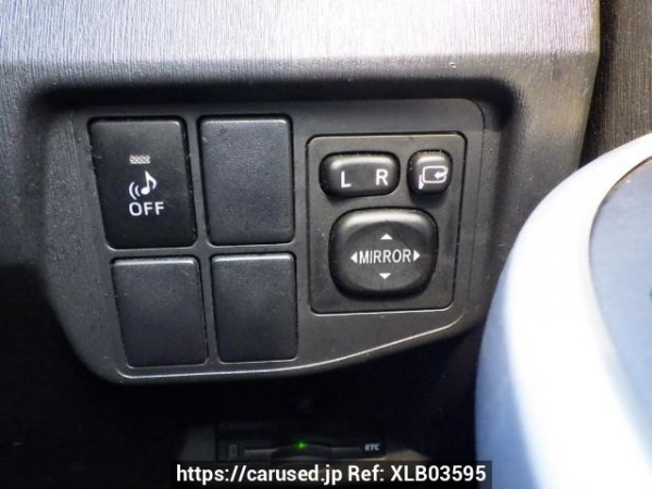 Used 2012 AT toyota prius ZVW30 Image[22]