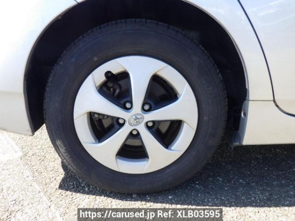 Used 2012 AT toyota prius ZVW30 Image[31]