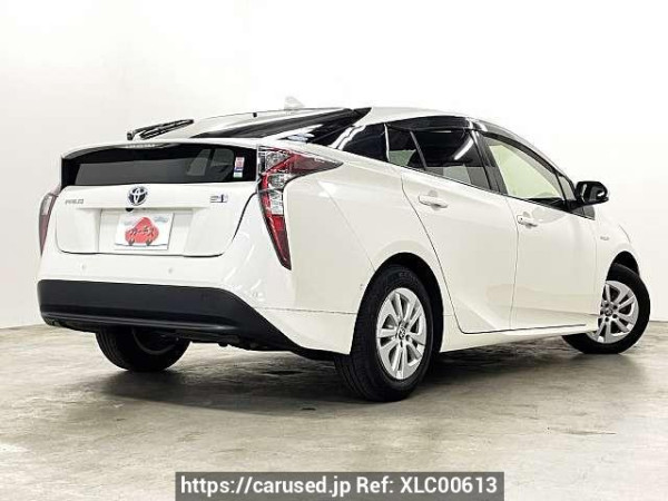 Used 2018 AT toyota prius DAA-ZVW50 Image[2]