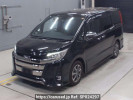 Toyota Noah ZRR80W