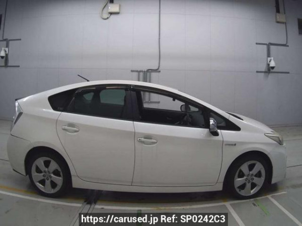 Used 2011 AT toyota prius ZVW30 Image[2]
