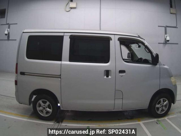 Used 2010 AT toyota townace-van S402M Image[2]
