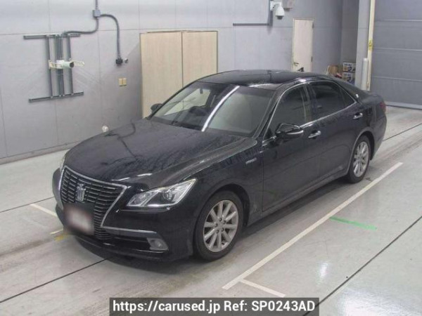 Used 2013 AT toyota crown-hybrid AWS210 Image[0]