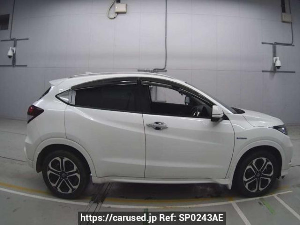 Used 2015 AT honda vezel RU3 Image[2]