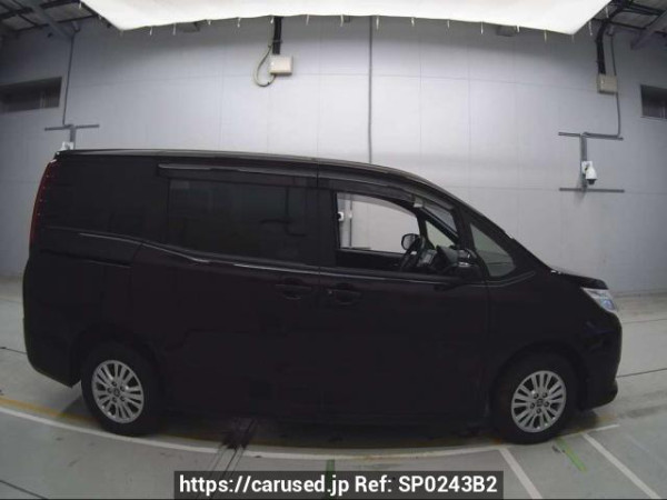 Used 2016 AT toyota noah ZRR85G Image[2]