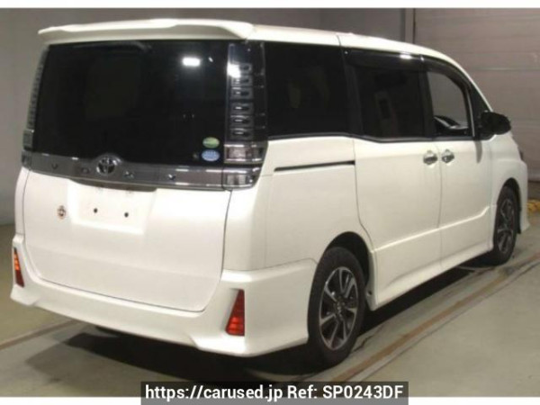 Used 2018 AT toyota voxy ZRR80W Image[1]