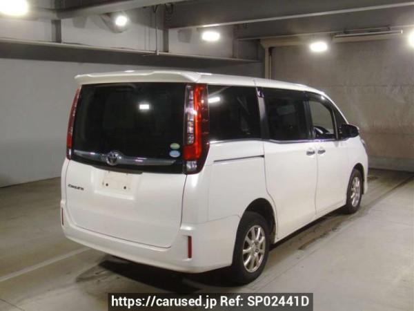 Used 2016 AT toyota esquire ZRR85G Image[1]