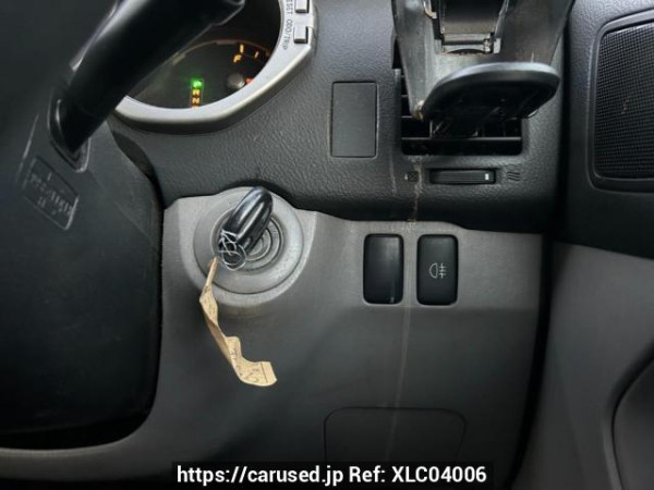 Used 2005 AT toyota hilux-surf TRN215W Image[25]