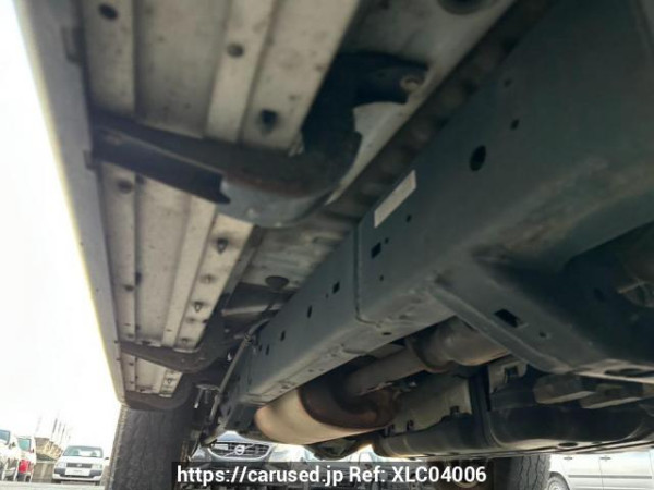 Used 2005 AT toyota hilux-surf TRN215W Image[34]