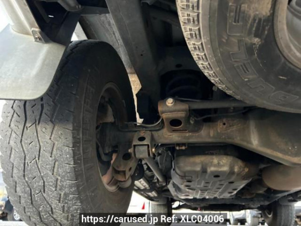 Used 2005 AT toyota hilux-surf TRN215W Image[38]