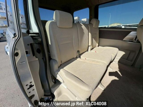 Used 2009 AT toyota noah ZRR70W Image[15]