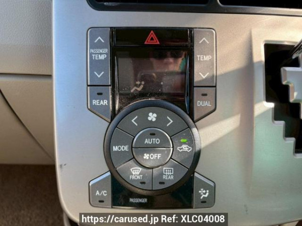 Used 2009 AT toyota noah ZRR70W Image[27]