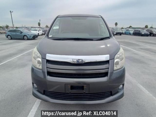Used 2007 AT toyota noah ZRR70W Image[1]