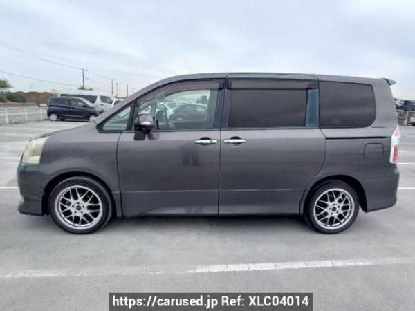 Used 2007 AT toyota noah ZRR70W Image[3]