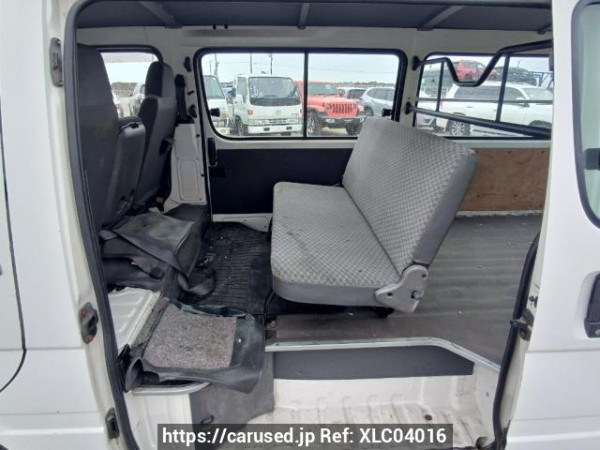 Used 2000 AT toyota regiusace-van RZH112V Image[16]