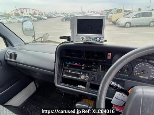 Used 2000 AT toyota regiusace-van RZH112V Image[22]