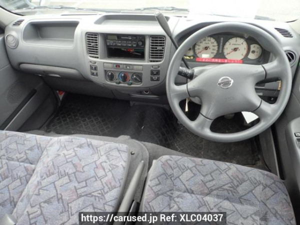 Used 2004 AT nissan caravan-bus DWMGE25 Image[19]