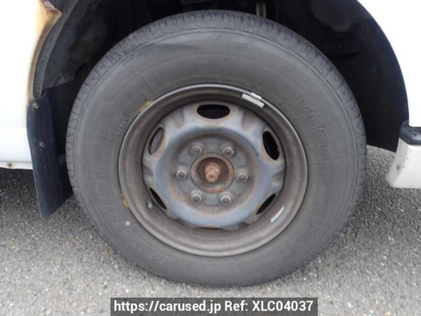 Used 2004 AT nissan caravan-bus DWMGE25 Image[27]