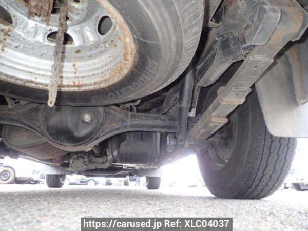 Used 2004 AT nissan caravan-bus DWMGE25 Image[32]