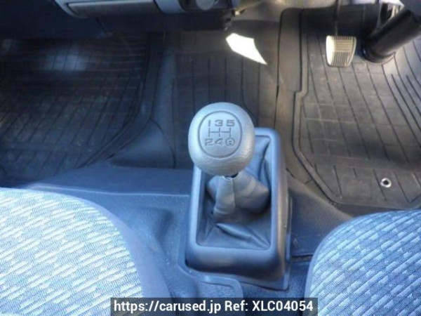 Used 2002 MT toyota hiace-van RZH112V Image[18]