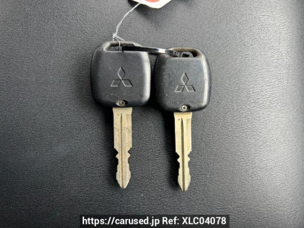 Used 2005 AT mitsubishi pajero V73W Image[30]