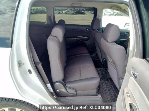 Used 2004 AT toyota wish ZNE14G Image[15]