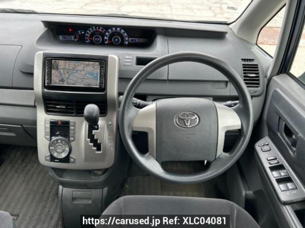 Used 2008 AT toyota noah ZRR70G Image[20]