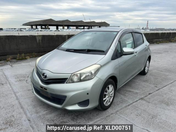 Used 2011 AT toyota vitz NSP130 Image[2]