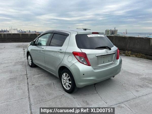 Used 2011 AT toyota vitz NSP130 Image[4]
