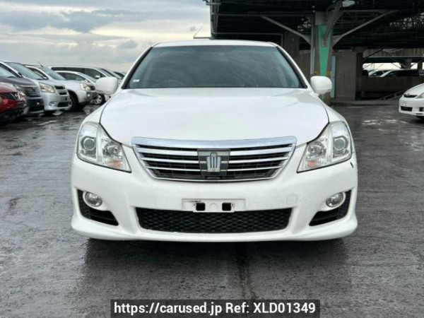 Used 2008 AT toyota crown GRS200 Image[1]