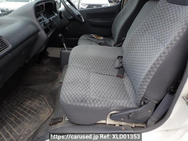 Used 2002 AT toyota hiace-van RZH102V Image[10]