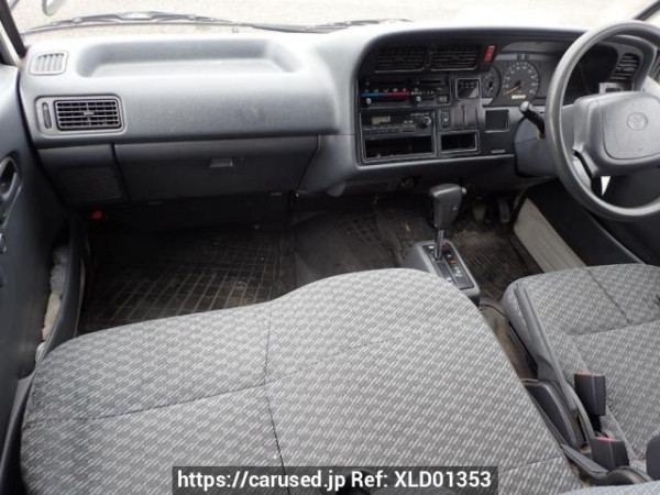 Used 2002 AT toyota hiace-van RZH102V Image[12]