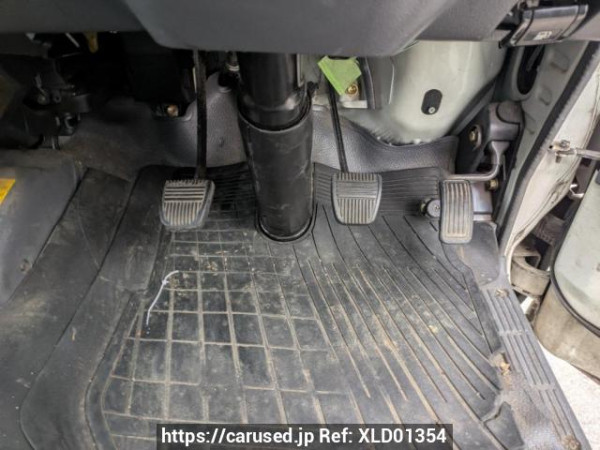 Used 2000 MT toyota hiace-van RZH112V Image[26]
