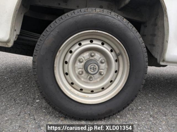 Used 2000 MT toyota hiace-van RZH112V Image[32]