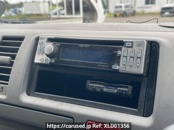 Used 2006 AT toyota hiace-van KDH205V Image[22]