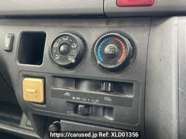 Used 2006 AT toyota hiace-van KDH205V Image[24]