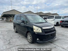 Toyota Noah ZRR70W